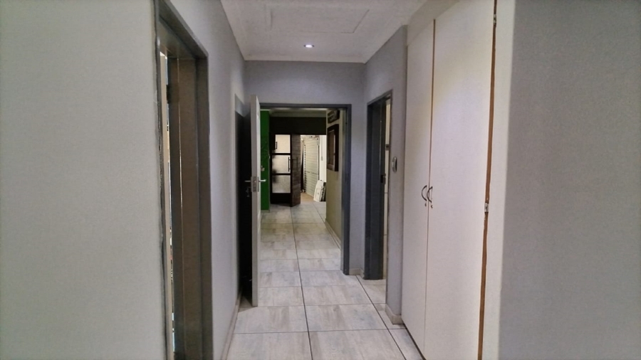 3 Bedroom Property for Sale in Vaalpark Free State